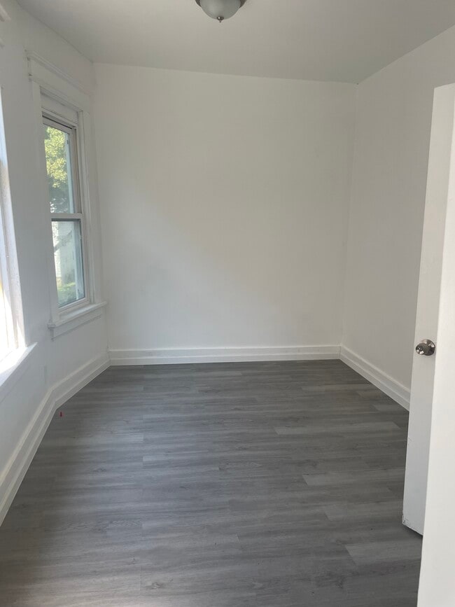 Building Photo - 1440 N 34th St
