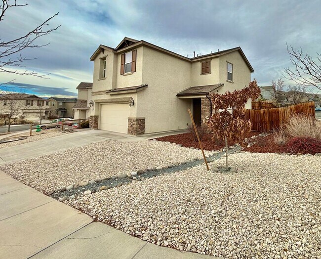 Building Photo - Recently Reduced Price!  Love Where You Live.