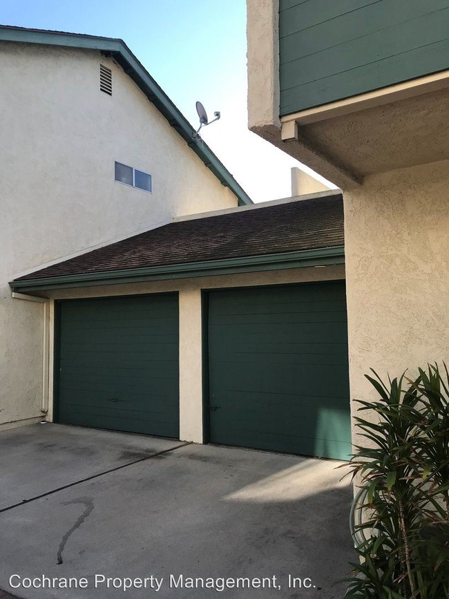Building Photo - 1015 N Milpas St