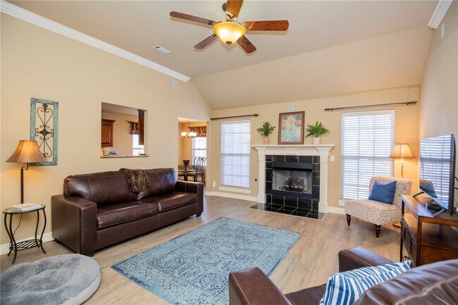 Foto del edificio - 3746 W Brightwater Pl
