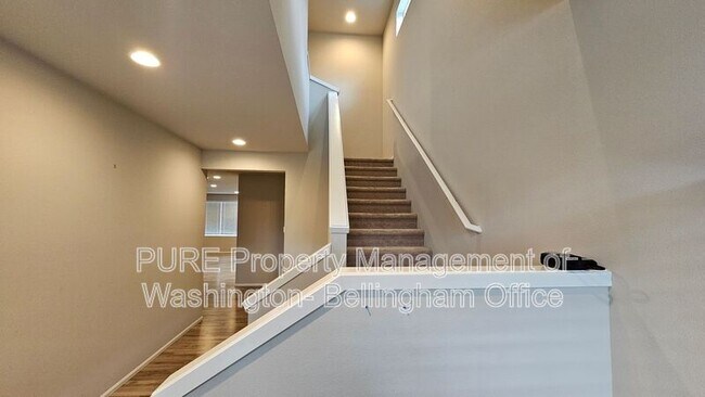 Building Photo - 12714 36th Place NE