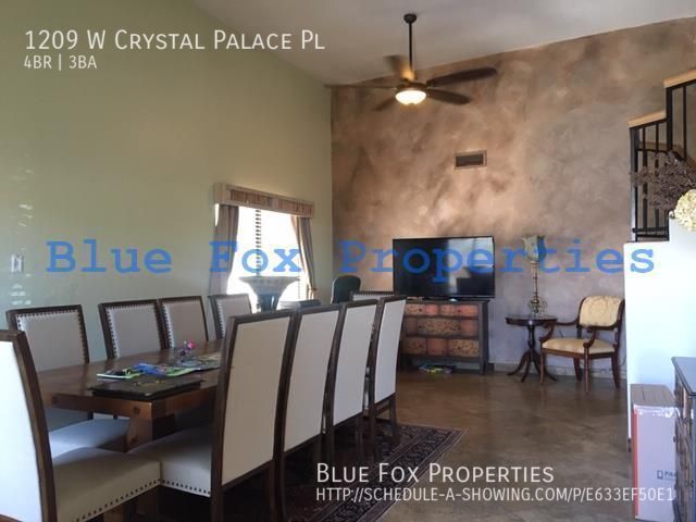 Foto del edificio - NW 4 Bedroom home w/ MOUNTAIN VIEWS!