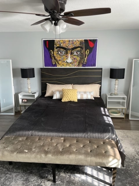 Nightstands with full length mirrors on both sides - 5026 N 83rd St