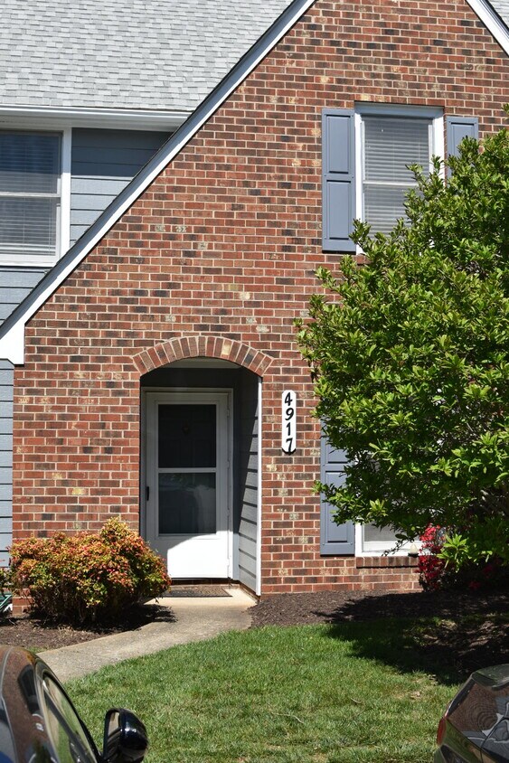 4917 Cavan Green Ct, Richmond, VA 23228 Townhome Rentals in Richmond