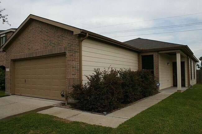 Building Photo - 18302 Tupper Bend Ln
