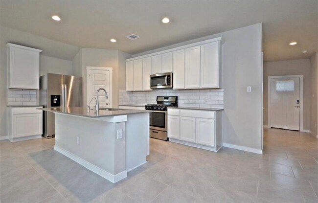Foto del edificio - 7430 Victoria Brook Trace