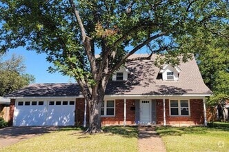 Building Photo - 312 Cotillion Rd