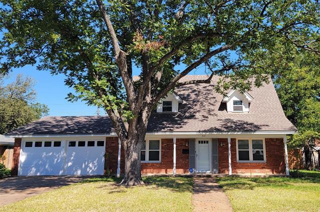 Foto principal - 312 Cotillion Rd