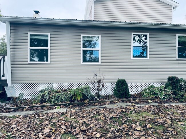 Building Photo - 239 McDonald Rd
