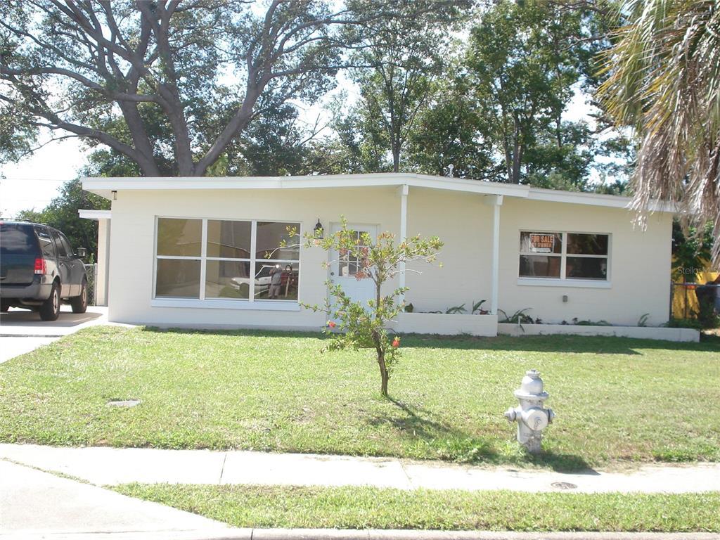 Primary Photo - 1110 N Thacker Ave
