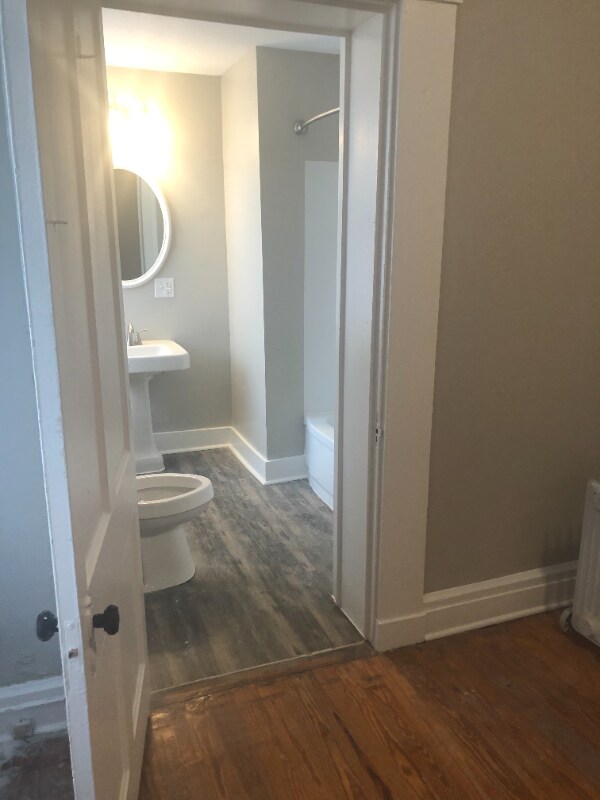 Foto principal - 65 E William St