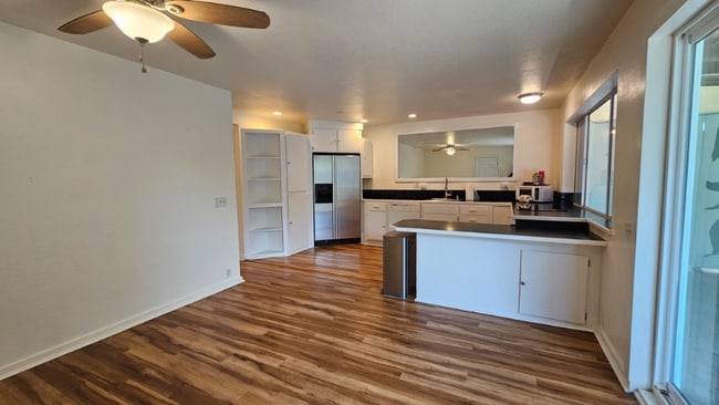 Building Photo - 76-6173-6173 Lehua Rd