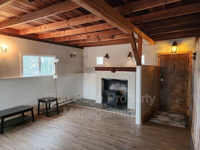 1215 W 11th St Unit A., Port Angeles, WA 98363 Condo for Rent in Port