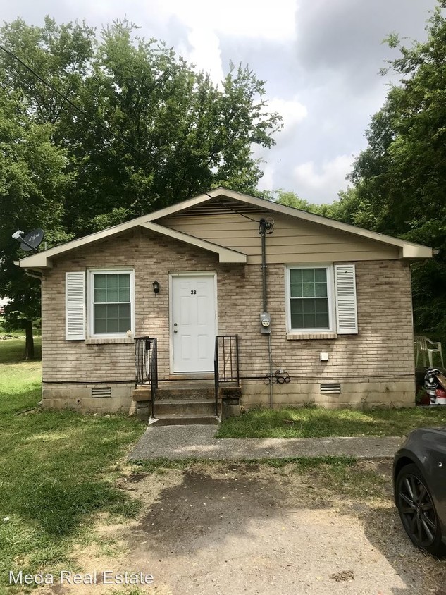 Primary Photo - 3 br, 2 bath House - 38 Trimble St