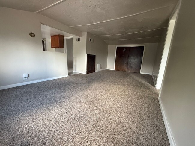 Foto del edificio - 1405 Sheffield Rd