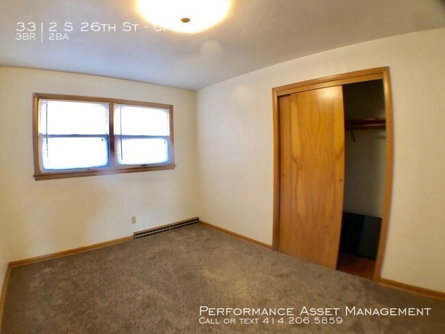 Building Photo - 3312 S 26th St