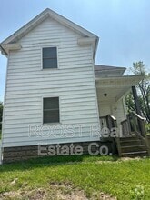Building Photo - 67 Kail Ave