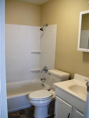 Building Photo - 6592 Carriage Ln
