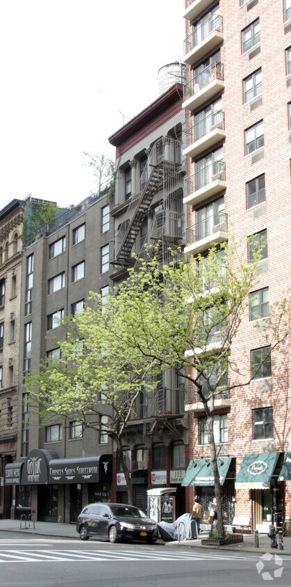 Building Photo - 112 4th Ave