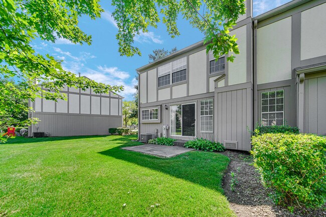 Building Photo - 1474 W Sapphire Dr
