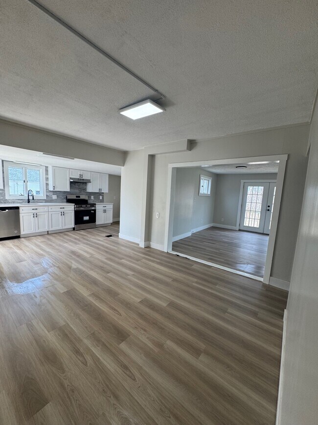 Foto del edificio - 15 Moody St