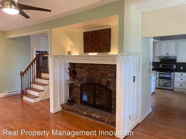 Building Photo - 3 br, 2 bath House - 2271 Edna Ct