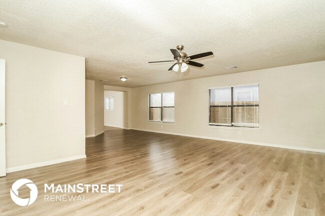 Foto del edificio - 8182 Cheryl Meadow Dr