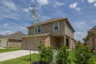 Building Photo - 24227 Avogadro Dr
