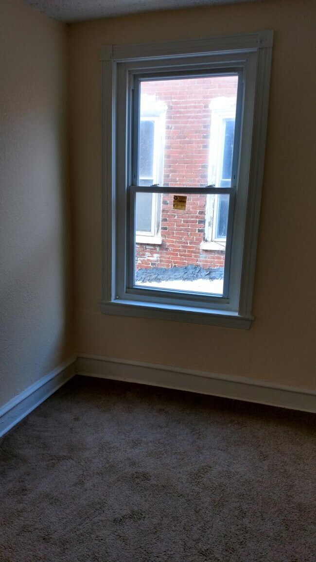 Foto del edificio - 5530 Chew Ave