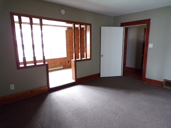 Building Photo - 2422 Whitney Ave