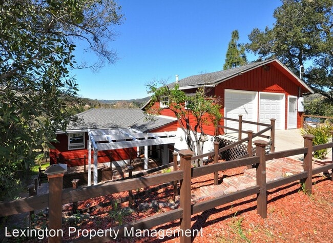Building Photo - 3 br, 3 bath House - 343 Upper Lake Road