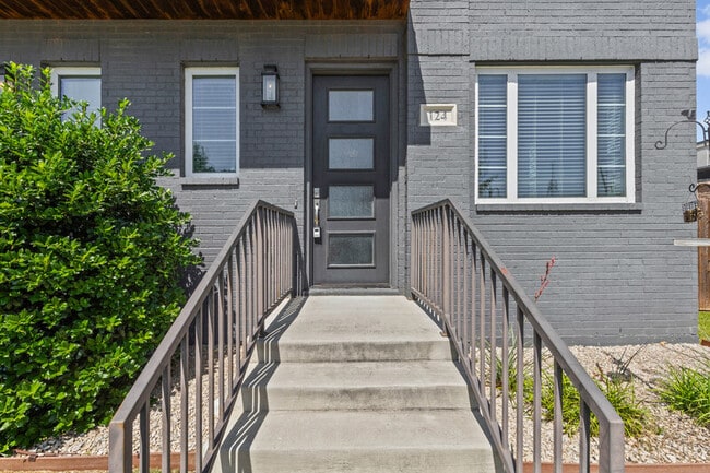 Building Photo - 126 Wimberly St