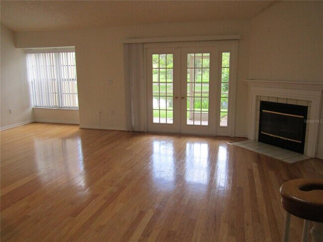 Building Photo - 617 Segovia Ct NE