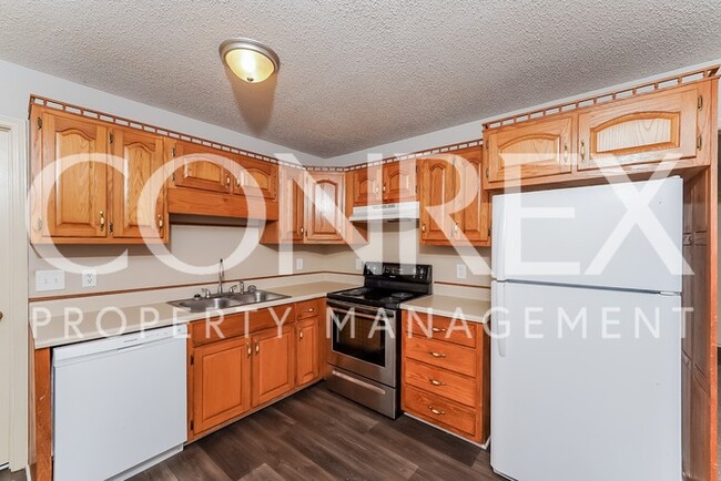 Building Photo - Wide Open Spaces -- One Month Free Rent!