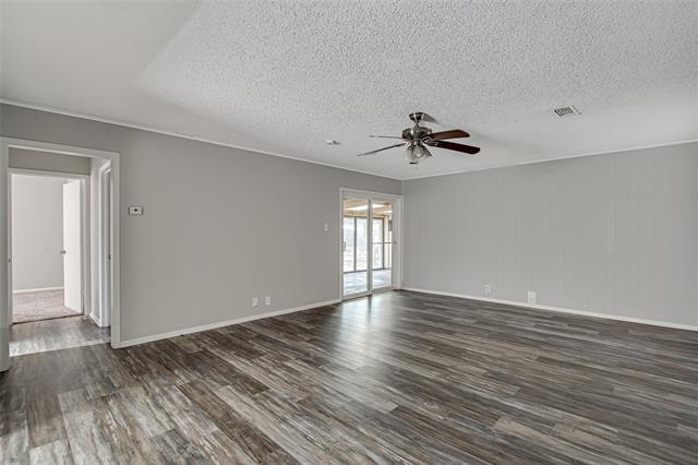 Foto del edificio - 228 Lester St