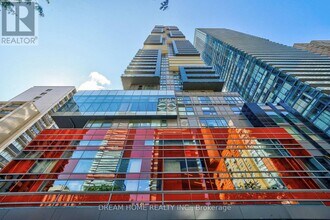 Building Photo - 7 Grenville St