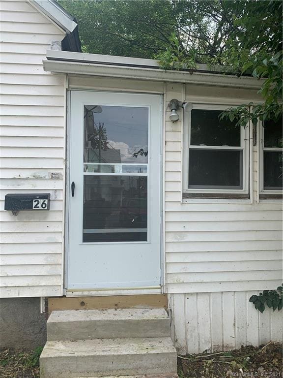 26 Maple St, Manchester, CT 06040 Room for Rent in Manchester, CT