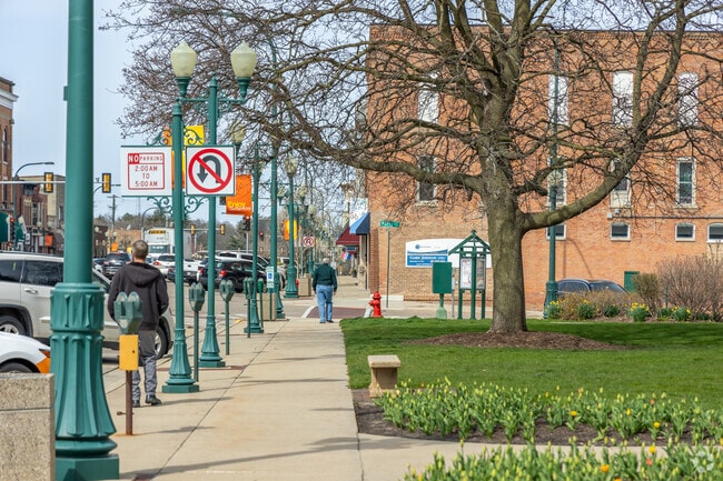 Pocket parks add a place to sit and rest downtown.