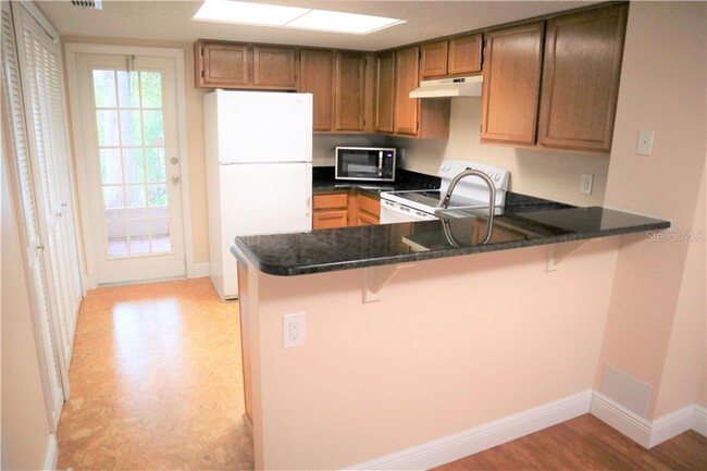 Foto del edificio - 2237 Fletchers Point Cir