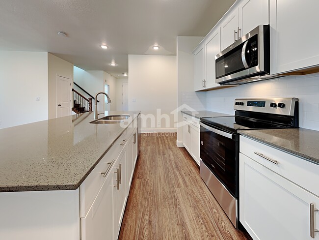 Foto del edificio - 3331 S 2580 W
