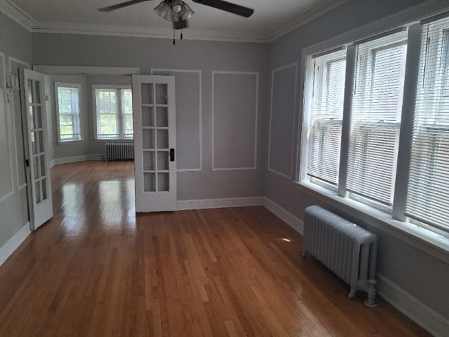 Foto del edificio - 8808 S Blackstone Ave