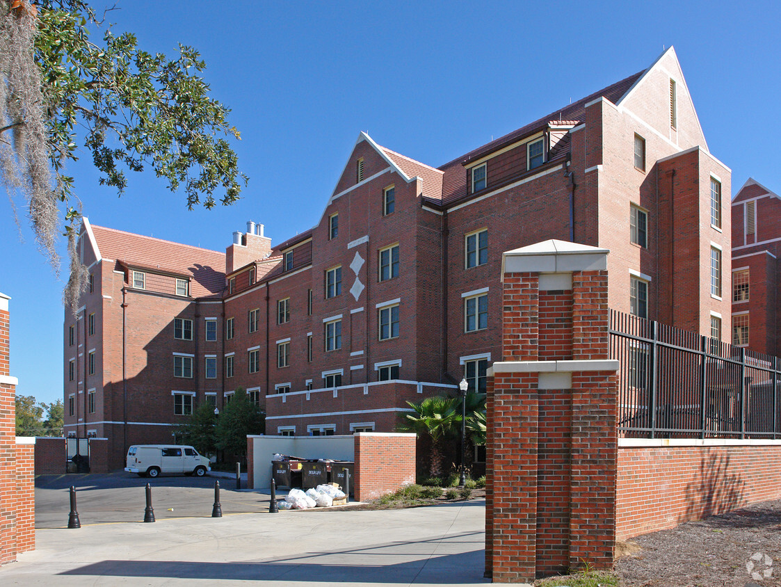 Building Photo - DeGraff Residence Hall