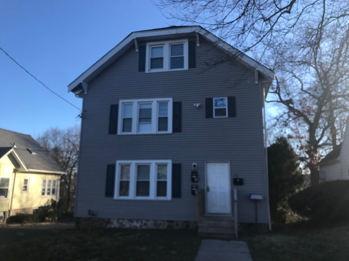 65 Sefton Dr Unit 2nd floor, New Britain, CT 06053 Apartments in New