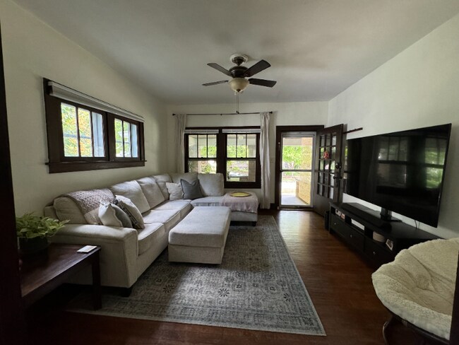 Foto del edificio - 336 N Lesley Ave