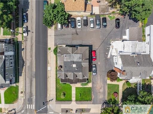 Foto del edificio - 161 Livingston Ave