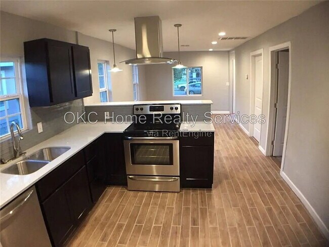 Foto del edificio - 2236 NW 11th St