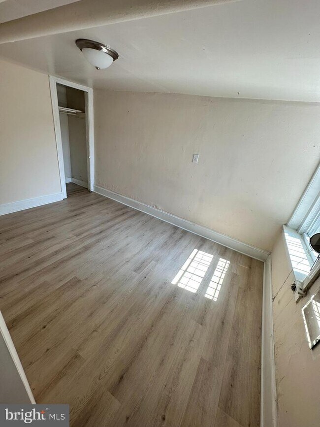 1748 Lamont St NW Unit 4, Washington, DC 20010 Room for Rent in