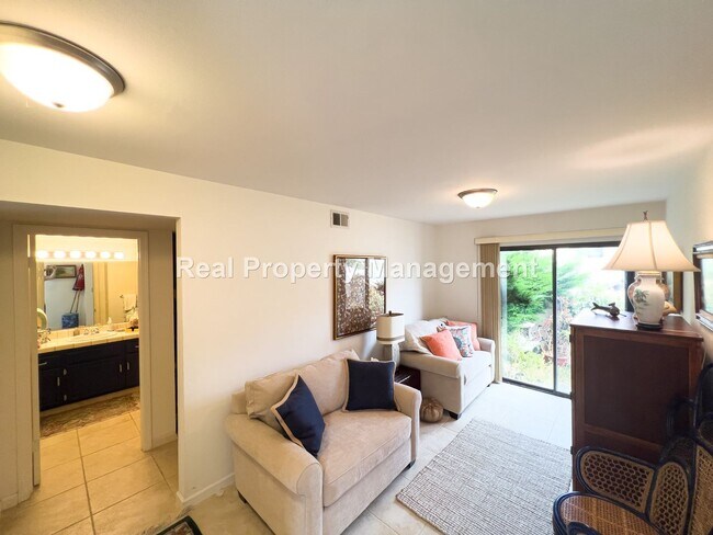 Foto del edificio - LEASE PENDING -  2 Bedroom/ 2 Bathroom Pis...