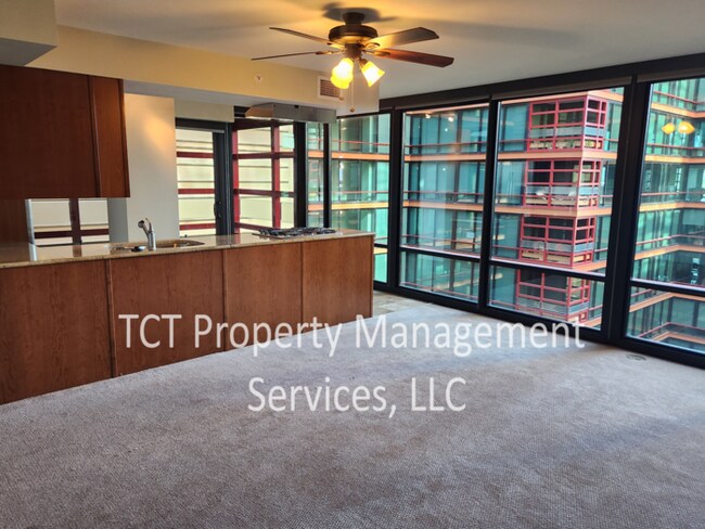 Building Photo - *Move In Special $500 off First Month's Rent*