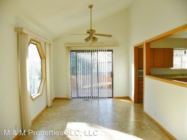 Building Photo - 2228 E Glacier View Dr